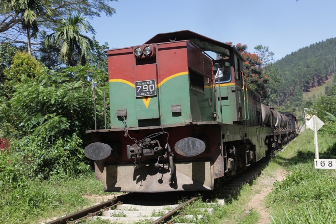 поезд, Шри-Ланка